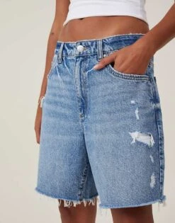 Cotton:On Relaxed Denim Short In Blue Haze Rip For Women