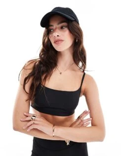 Cotton:On Workout Yoga Crop In Black Core For Women