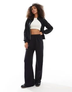 Cotton:On Classic Fleece Wide Leg Joggers In Black For Women
