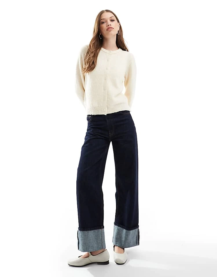 Cotton:On Lux Crew Button Cardigan In Yellow For Women - Image 3