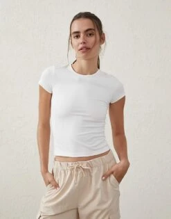 Cotton:On Ultra Soft Fitted Tshirt In White For Women