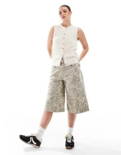 Cotton:On 90 S Baggy Denim Jort In Beige For Women